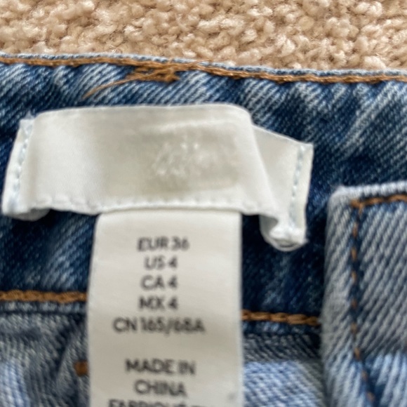 H&M carpenter jeans size 4 - Picture 2 of 3